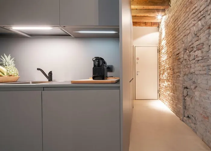 Officine Cavour Piazza Cavour